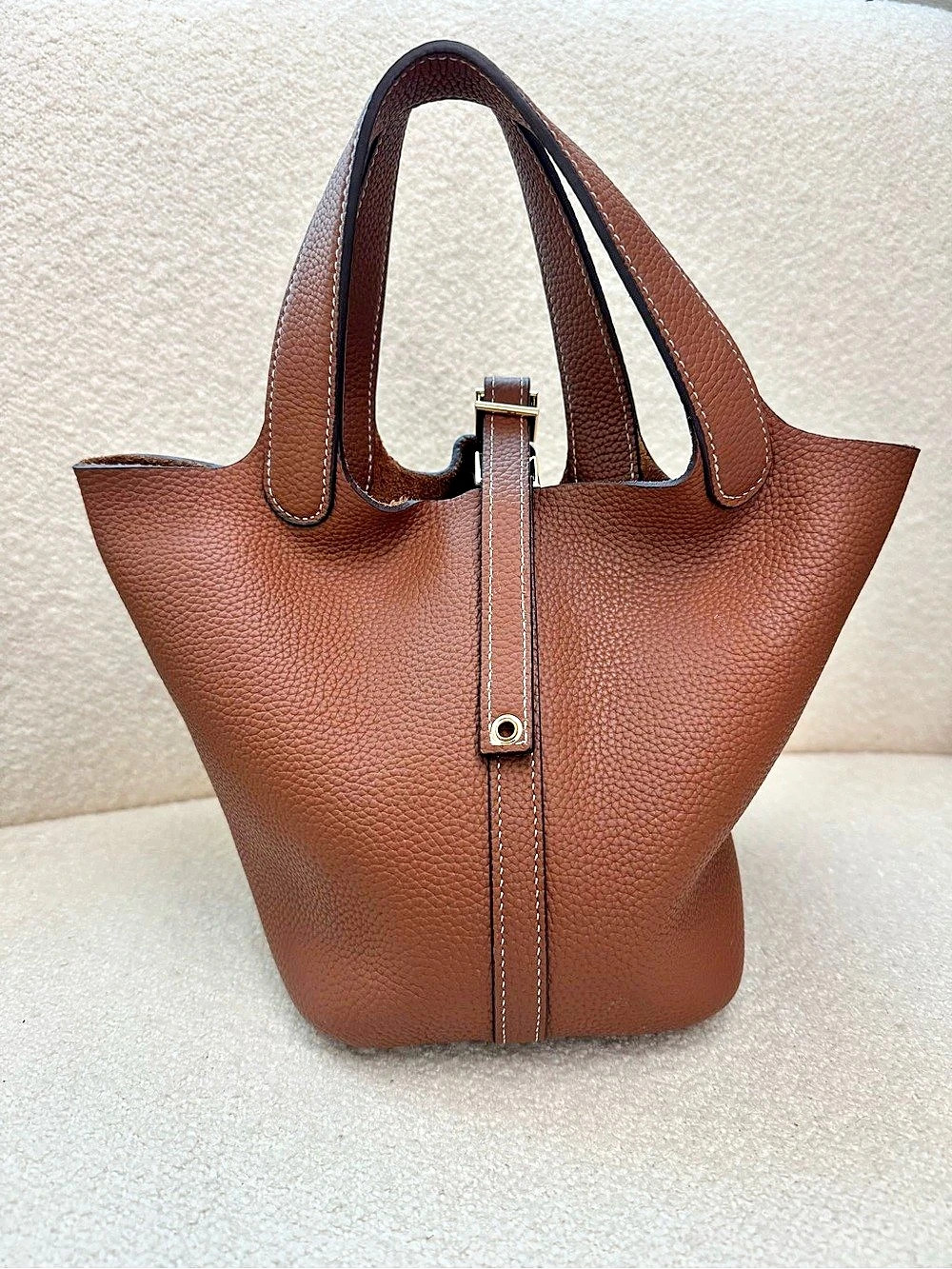 Picotin PM Style Bucket Bag Brown Pebbled Gold Hardware Quiet Luxury